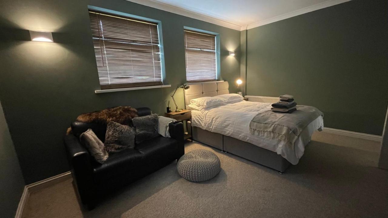 Fab Stay Uk - Coastal And Country Retreat With Free Secure Off Road Parking Minutes From Both Dover And Deal Eksteriør billede