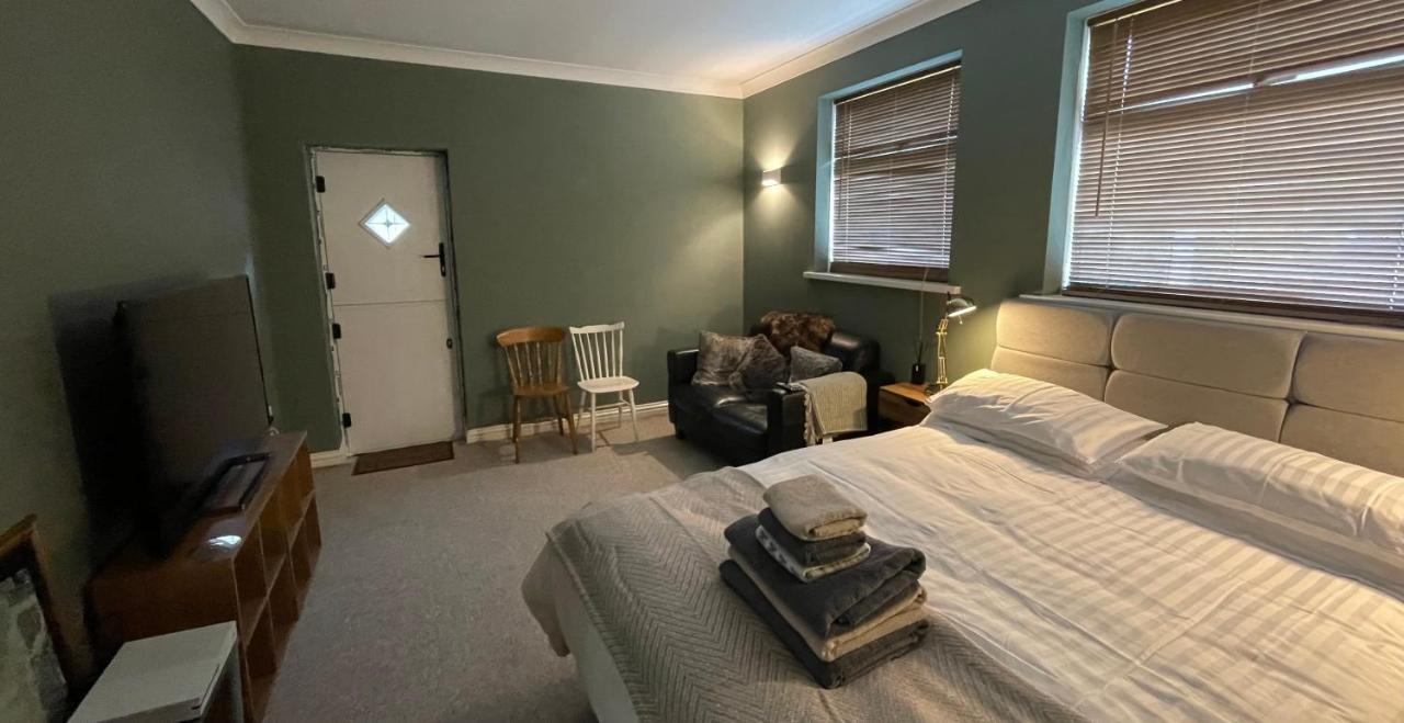 Fab Stay Uk - Coastal And Country Retreat With Free Secure Off Road Parking Minutes From Both Dover And Deal Eksteriør billede